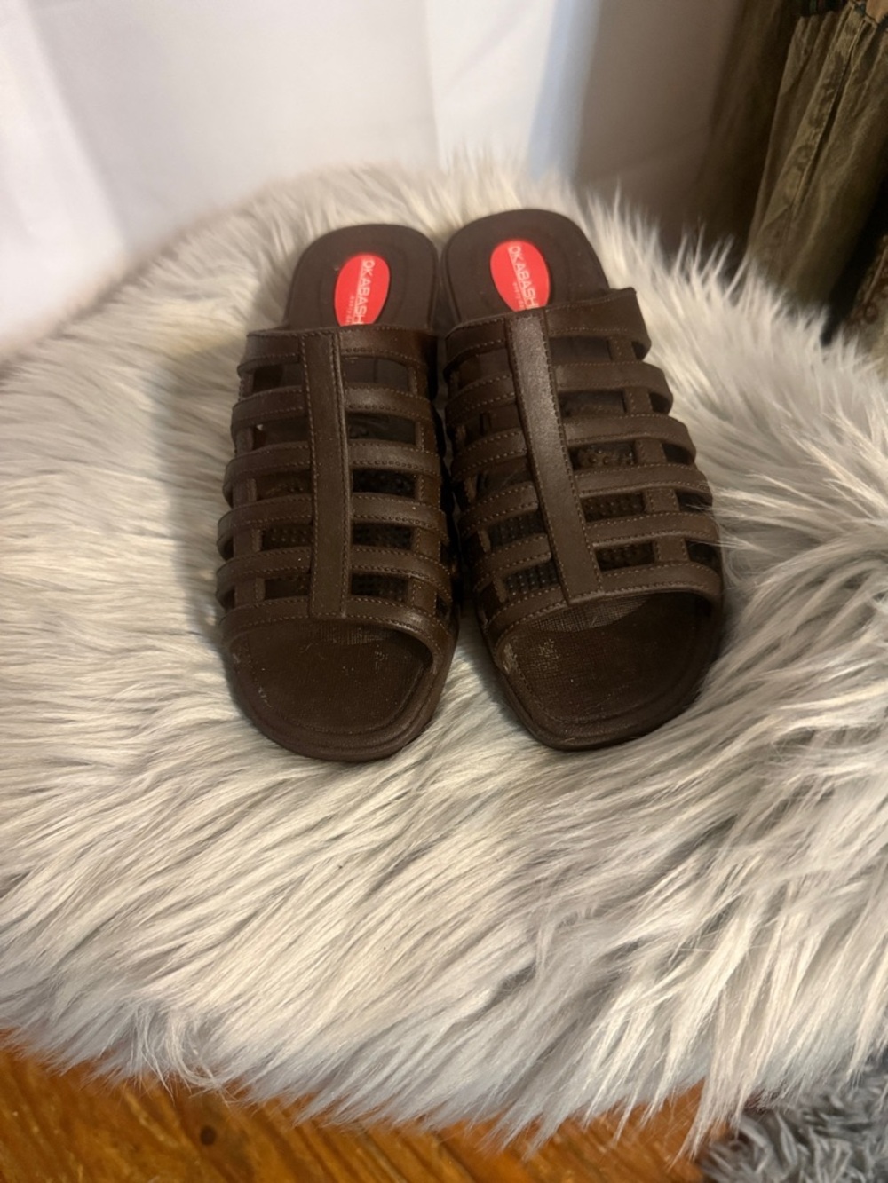 Okabashi Brown Multi-Strap Slide Wedges